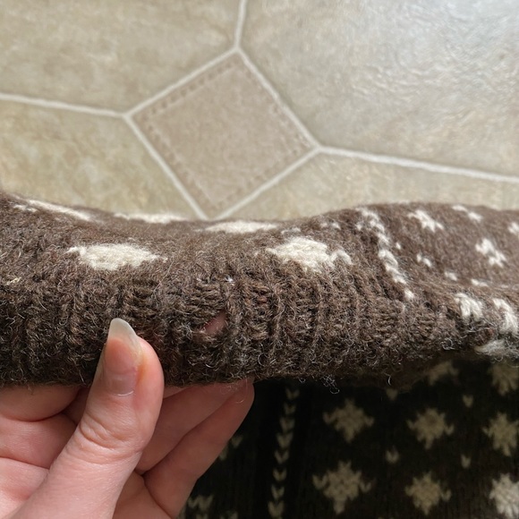 Wool Sweater - Picture 4 of 4